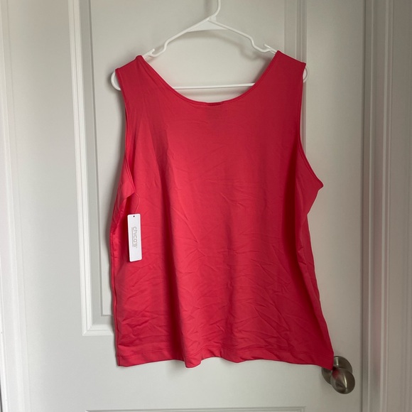 CHICO’S MicroFeel Timeless Tank Bundle - Picture 4 of 11